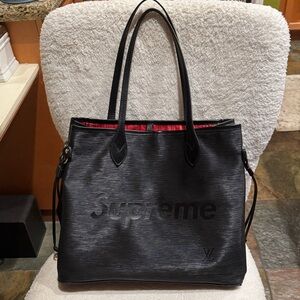 Fashion Supreme Black Tote with Red Interior